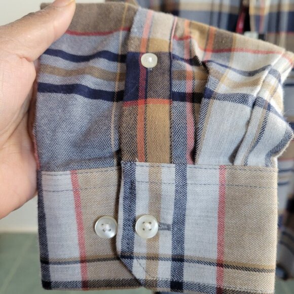 Van Heusen Flex Long Sleeve Men’s Button-Down Shirt (Size: Large) - Picture 7 of 15